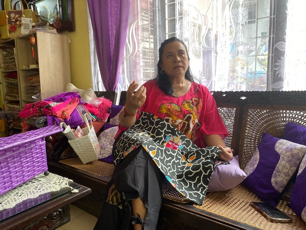 Yusnani Dwiana: From Hobby to a Batik Legacy
