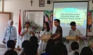STIKES Maharani Campaigns Against Sexual Harrasement and Violence in Schools at SMPK Mardi Wiyata Malang