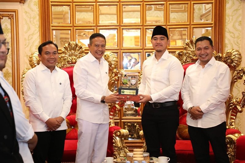 Kaesang Pangarep Visits Malang, Focuses on Youth Development