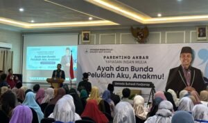 Embrace Your Child: Insan Mulia Foundation Hosts Grand Parenting Event in Malang