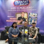 Henry Manampiring Launches Novel 'Filsafat Punya Bakat' in Malang