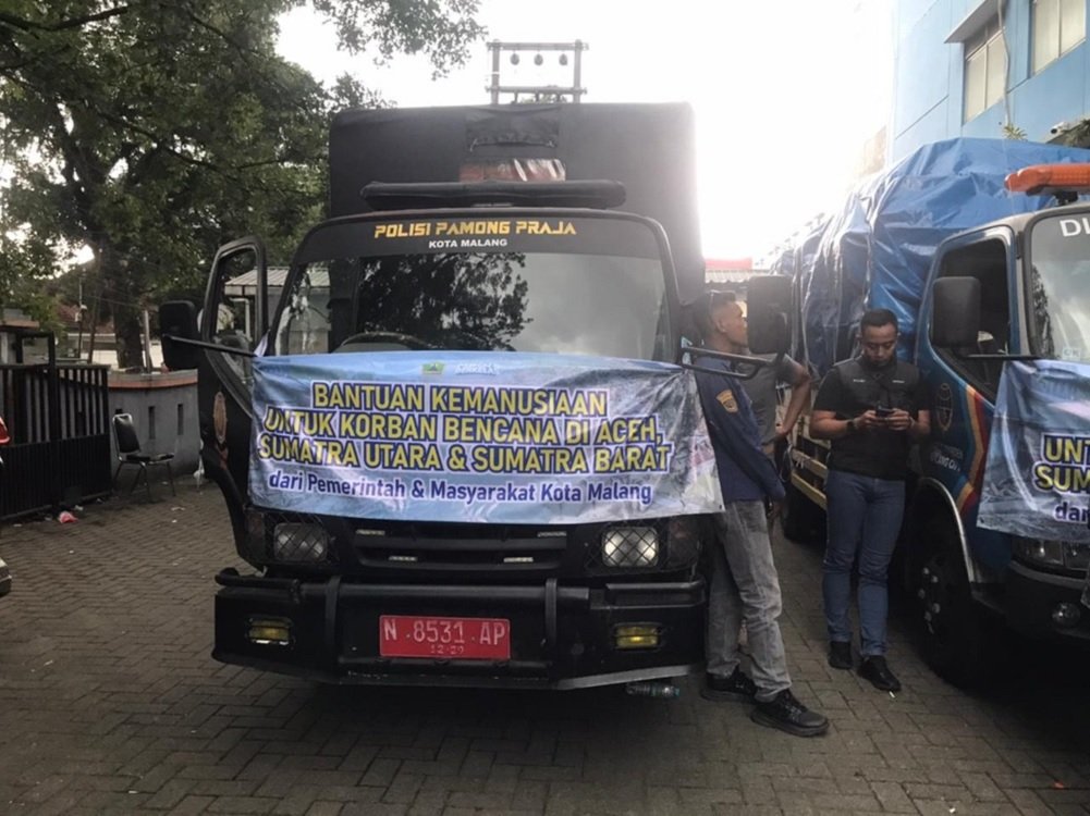 Malang City Sends Humanitarian Aid to Flood Victims in Sumatra