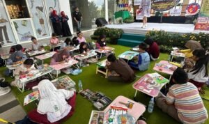 Super Smart Competition 2025: HMPS PGSD UNIKAMA Hosts Talent Event at Malang Town Square