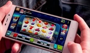 Komdigi Blocks 3 Million Gambling Contents, Transactions Plunge 57%