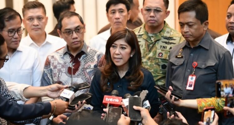 Meutya Hafid Leads Surprise High-Level Inspection at Meta, Demands Immediate Action Against Harmful Content