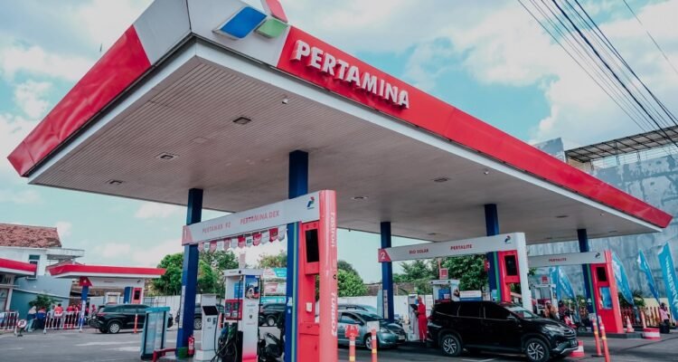 Government Holds Subsidized Fuel Prices Steady Until Lebaran 2026 Despite Surging Global Oil Prices