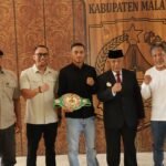 Malang Regent Praises WBC Asia Champion Okky Akbar D’Lahoya