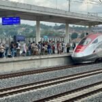 KCIC Slams Passenger Who Blocked Whoosh Automatic Door, Delaying Hundreds of Travelers