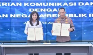069-Meutya Hafid-Kapolri Listyo Sigit Kemkomdigi and Polri Join Forces to Speed Up Digital Crime Reporting