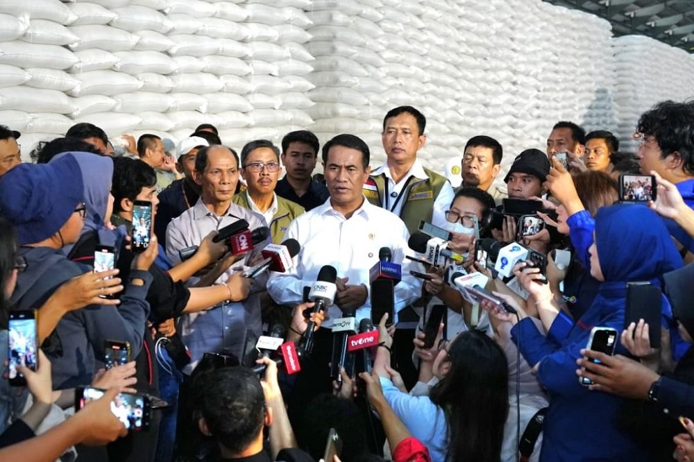 Indonesia's Rice Reserves Smash Historic 5 Million Ton Record, Securing Food Stability Until 2027