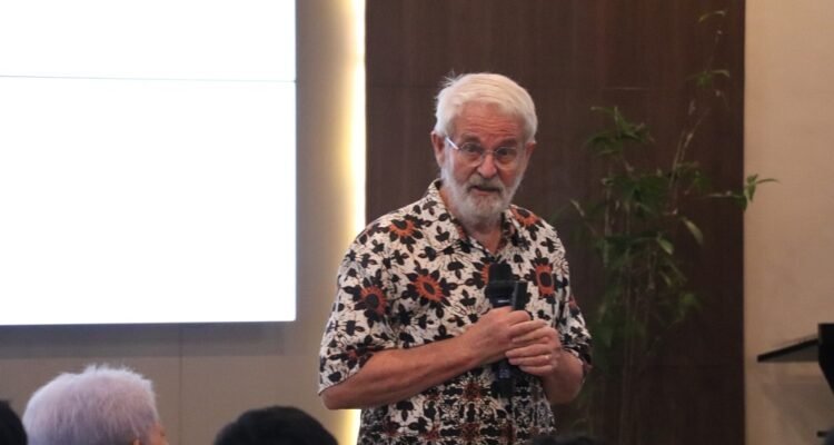 International Guest Lecture at FP UB Explored Lessons from the Sumatra Floods from a Forest Hydrology Perspective