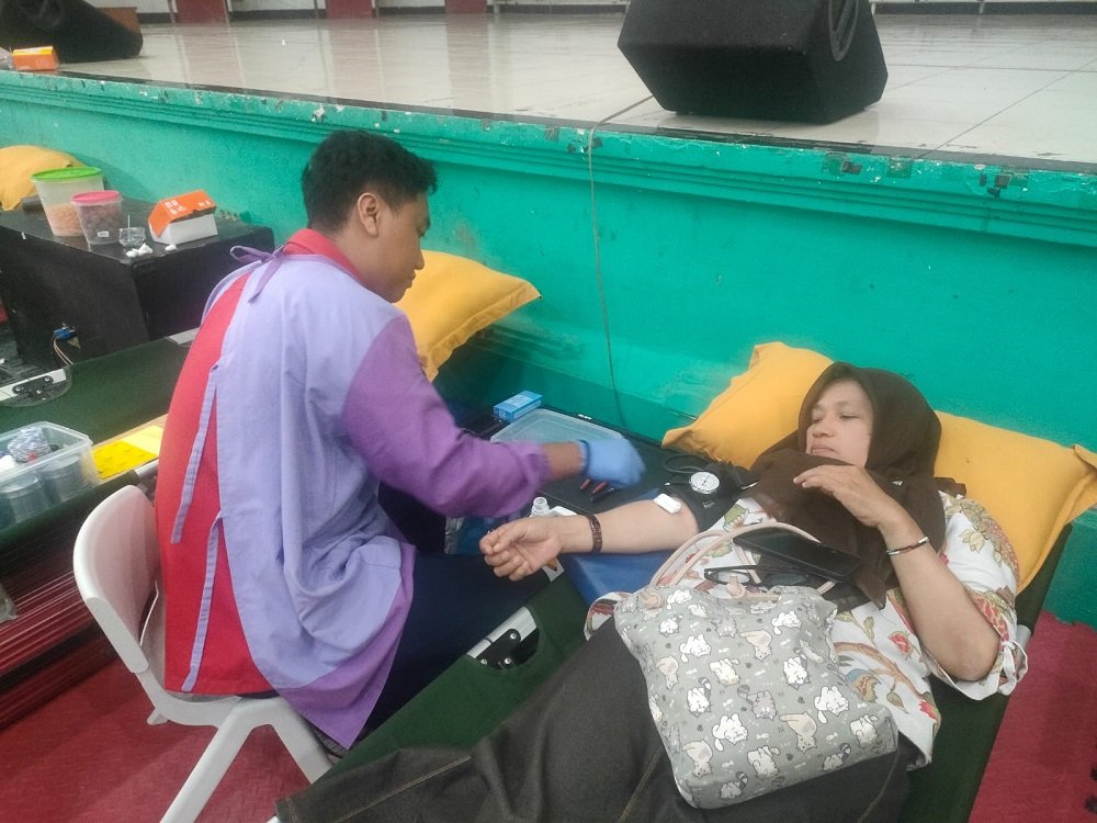 KSR Unikama Held Blood Donation Event As a Field of Charity