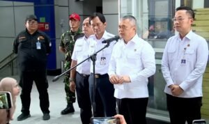 Menhub Emphasizes on Safety Aspects after The Train Collision at Bekasi