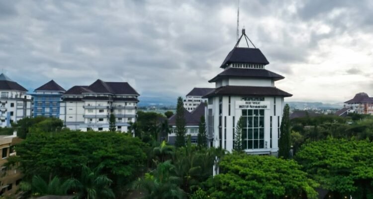 UB Implements Hybrid Schemes to Meet The Policy of Kemendikti