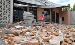 One Death and 312 People Affected by 6.7 Magnitude Earthquake in Central Sulawesi