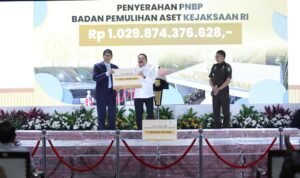 The Attorney General's Office Hands Over the Proceeds of the 2026 BPA Fair Auction and Asset of Edi Tansil Tracing to the Ministry of Finance