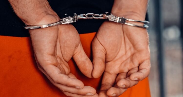 Polresta Malang Kota Apprehend Robbery Suspects Who Threatened Students with Sharp Weapons; One Fugitive Hunted