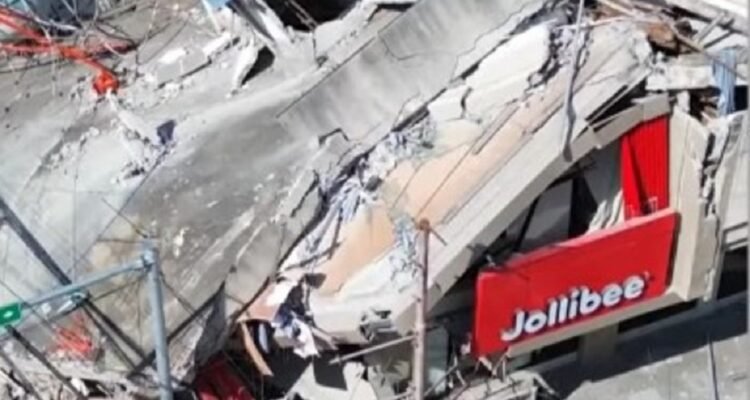 Fourteen Dead, Tsunami Warnings Lifted After 7.8 Earthquake Strikes Philippines