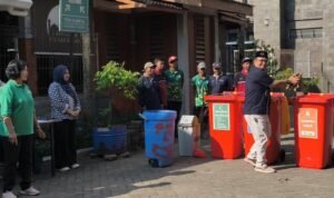 Fostering a Culture of Sustainability: UM Mobilizes All Work Units for World Environment Day Waste Sorting