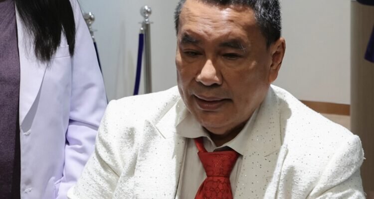 Health Concerns Force Hotman Paris to Step Down as the Attorney of Febrie Ardiansyah
