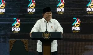 President Prabowo Likens Critical Journalists and NGOs to Colonial-Era 'Londo Ireng' Traitors
