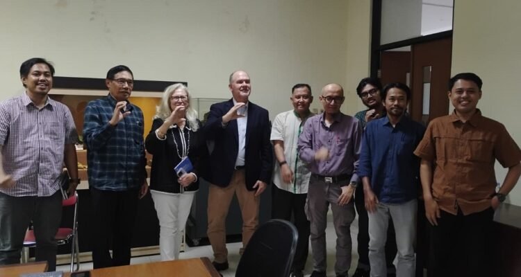 UM's History Department and the University of Newcastle Unveil Collaboration Plans for Historical Reconstruction and Museum Content Development
