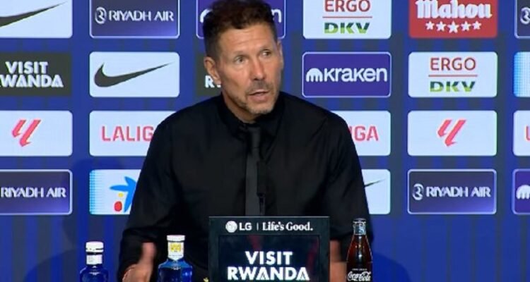 Diego Simeone Vows to Support Julian Alvarez at Atletico Madrid Amid Transfer Standoff