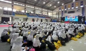 Welcoming New Students, FTAB UB Launches '1,000++ Mindmap Solutions for SDGs' and Integrity Certification