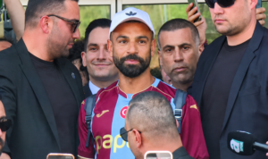Mohamed Salah Mohamed Salah Set to Complete Trabzonspor Transfer After Heroic Welcome in Istanbul