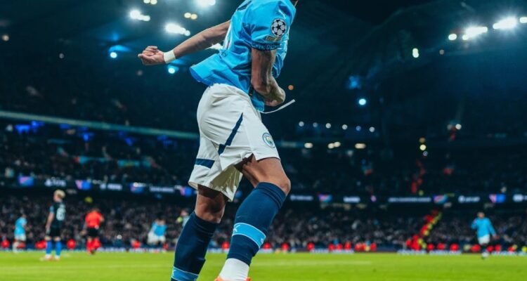 Tottenham Hotspur Agree £85m Deal to Sign Manchester City Winger Savinho