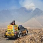 Fires Strike Mount Bromo: Probolinggo Police Deploy Modified Vehicles in Emergency Extinction Effort