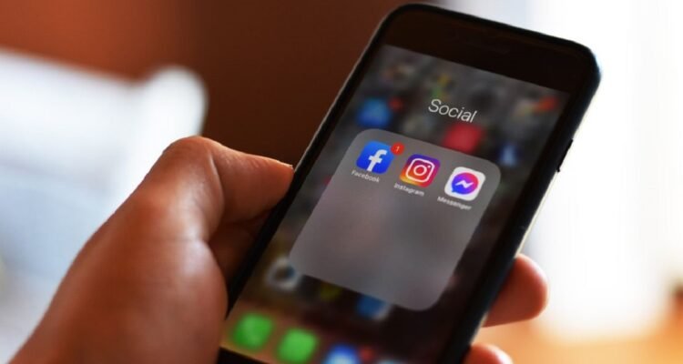 Facebook and Instagram Restore Services After Brief U.S. Outage
