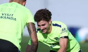 Julián Álvarez Stays at Atlético Madrid as Transfer Window Closes
