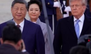 Xi Jinping US Donald Trump Welcomes Xi Jinping to U.S. with Rare Tarmac Reception as Trade Truce Is Extended