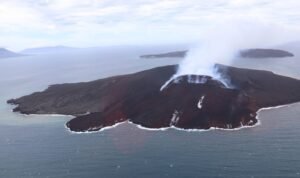 Anak Krakatau volcano in Sunda Strait, Indonesia erupted late on September 4, 2026, beginning around 23:07 WIB