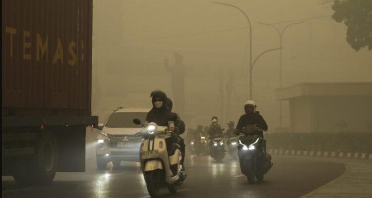 BMKG Releases Latest Air Quality Data: Several Regions in Indonesia Record ‘Unhealthy’ to ‘Hazardous’ PM2.5 Levels