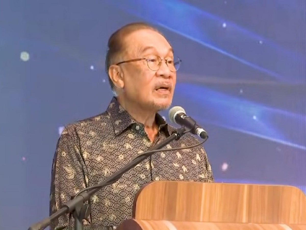 Malaysian PM Anwar Ibrahim Phones Prabowo Again as Indonesia Haze Crisis Deepens
