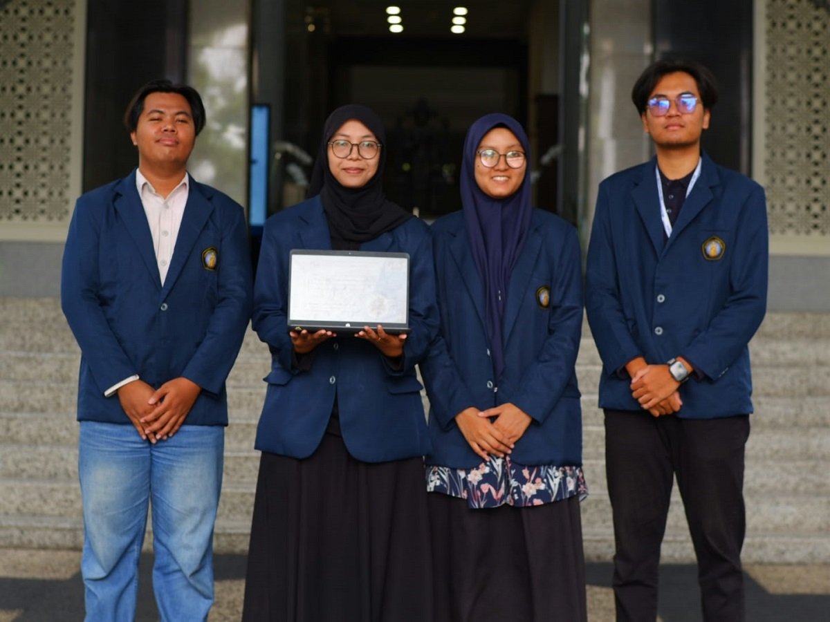 FTAB UB Students Win Two Medals at the International ‘SMART CITY 2030’ Competition in Moscow, Russia