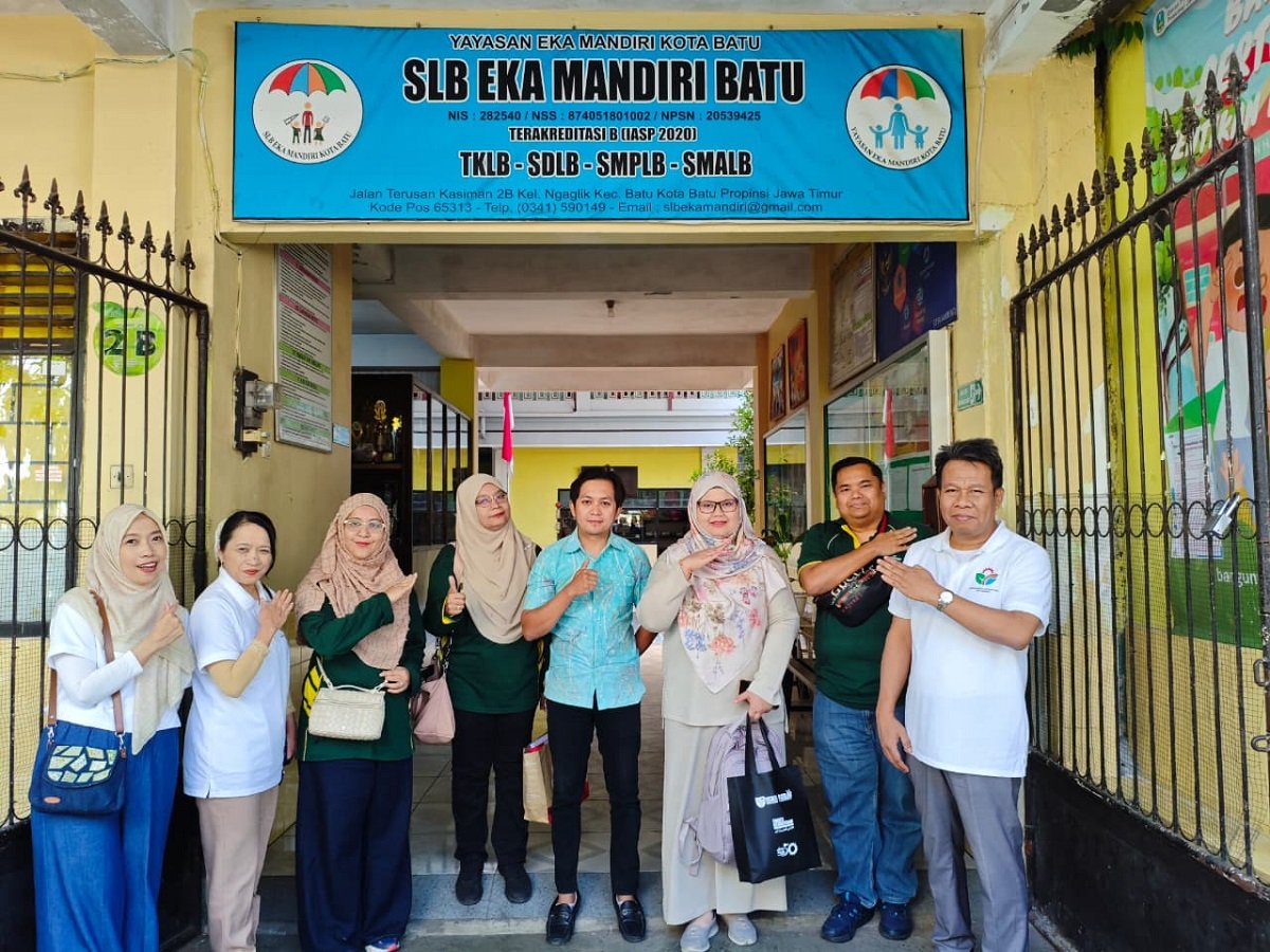 Collaboration of FTAB UB and UPM Supports Dried Fruit Processing for Inclusive Business
