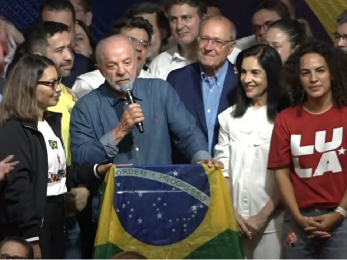 Brazil Election: Lula da Silva Secures Fourth Presidential Term in Bitterly Fought Victory Over Flávio Bolsonaro
